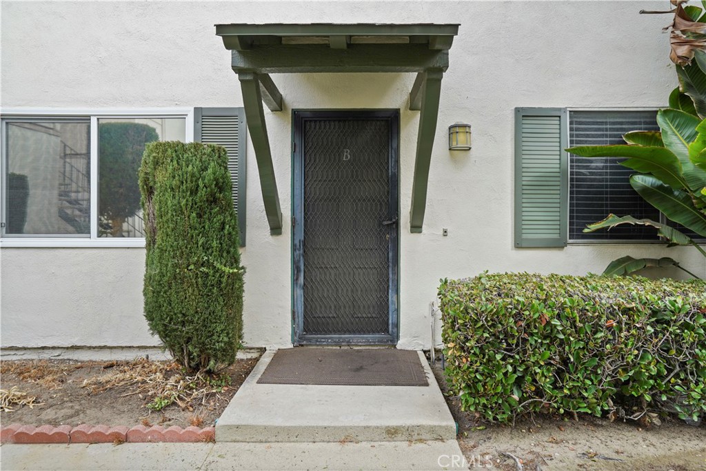 23312 Western Avenue, #B | Similar Property Thumbnail 4