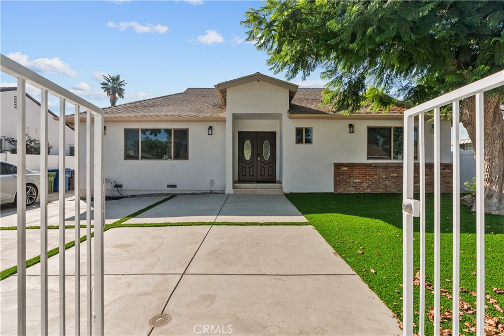 7419 Gloria Avenue, Van Nuys, CA 91406