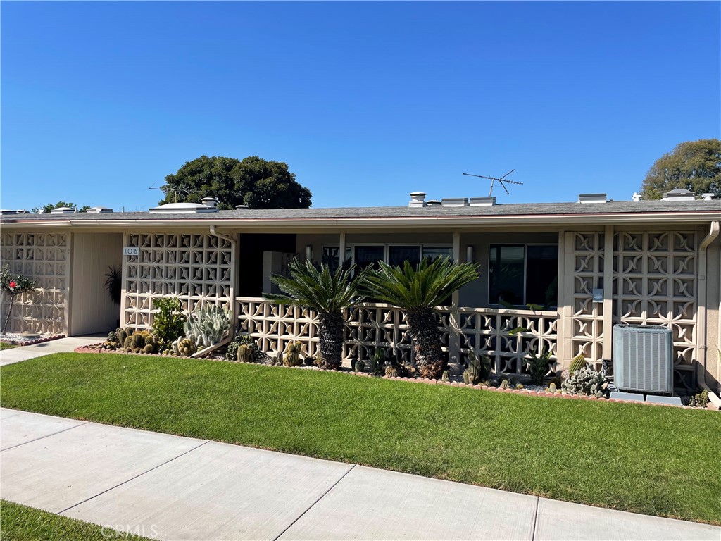 13580 Cedar Crest Lane , #110B, Seal Beach, CA 90740