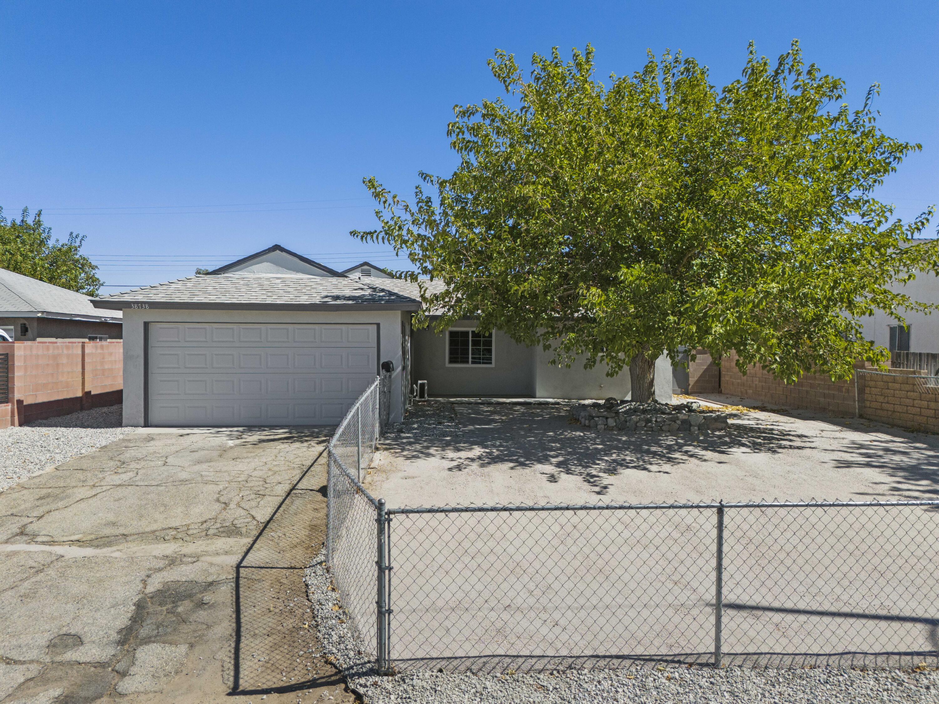 38738 Pond Avenue, Palmdale, CA 93550