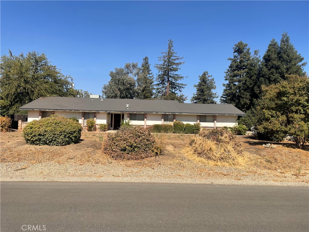 41175 Grove Circle, Madera, CA 93636