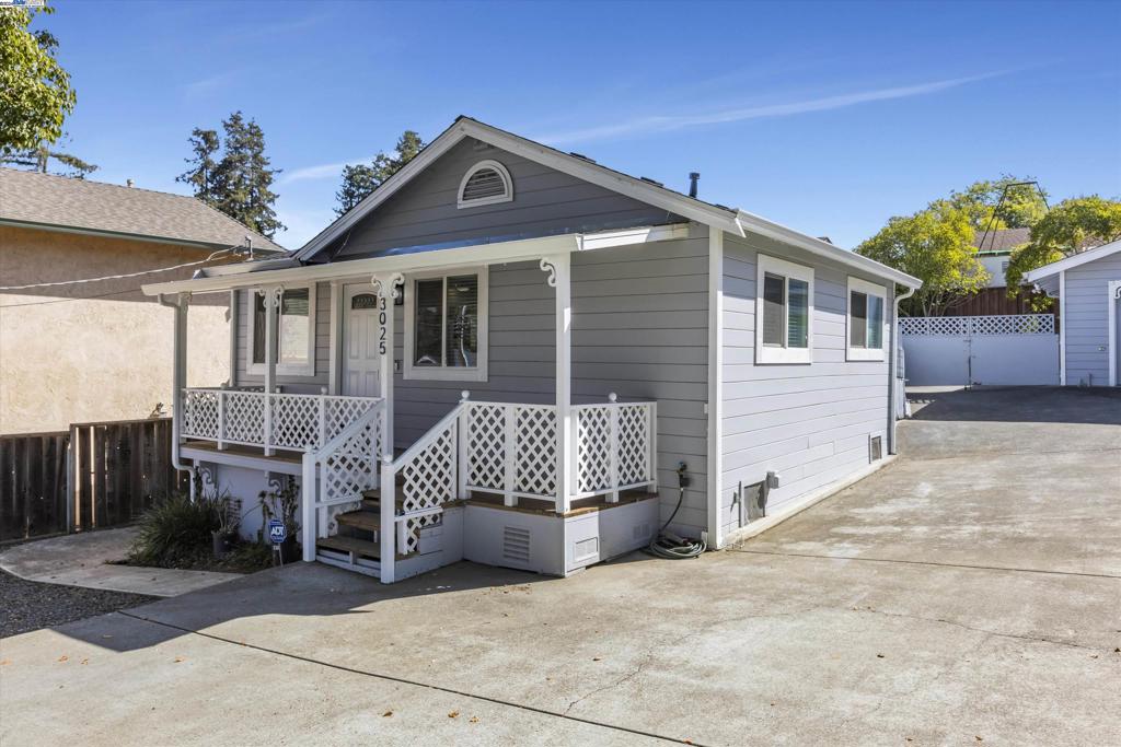 3025 Keith Ave, Castro Valley, CA 94546