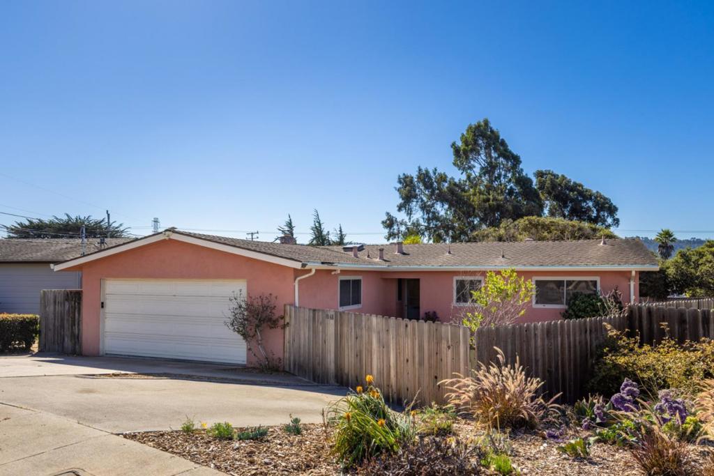 1068 Haviland Terrace, Seaside, CA 93955