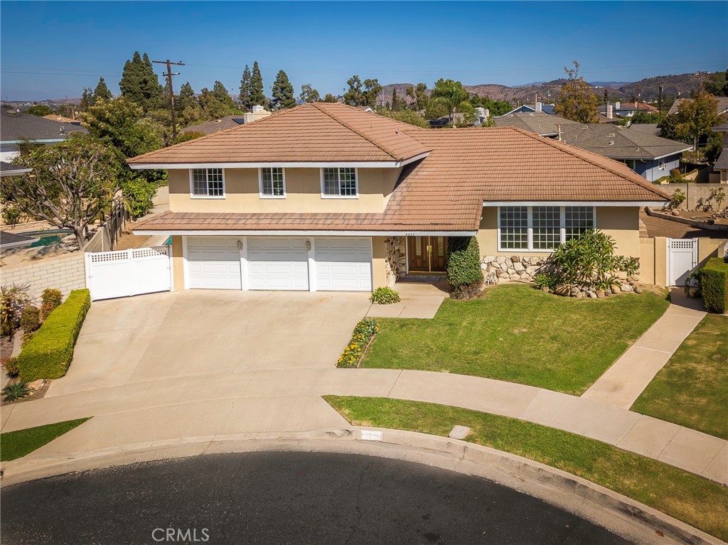 3037 E Roberta Drive, Orange, CA 92869