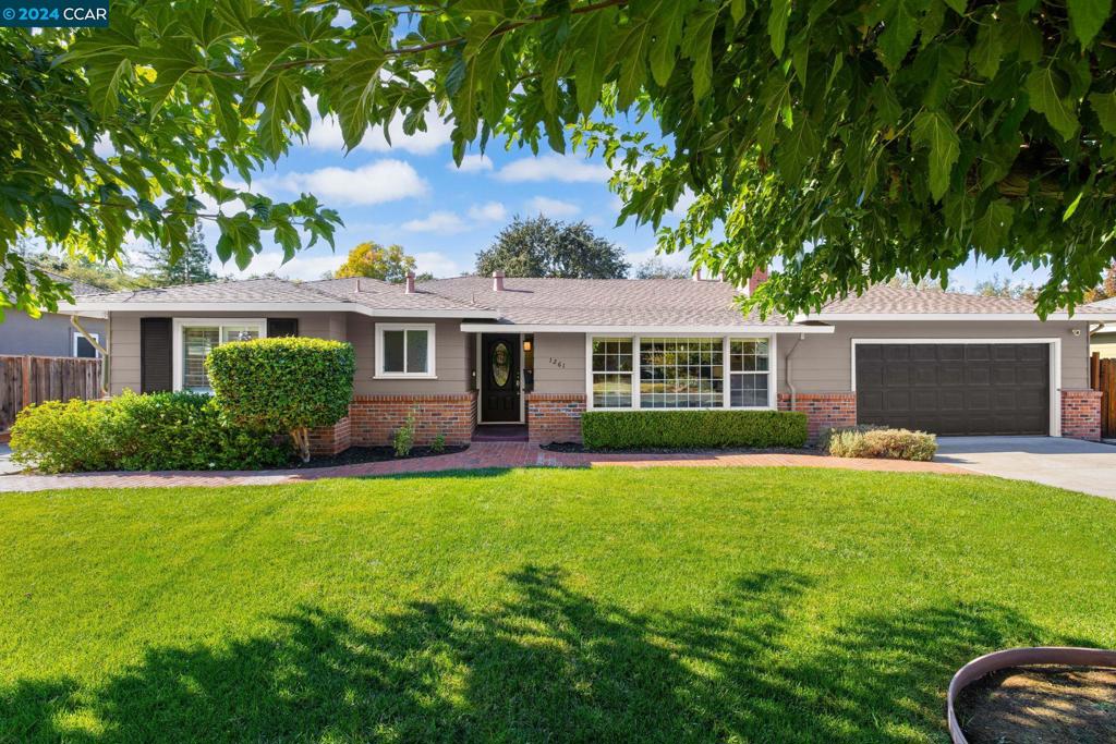 1261 Davis Ave, Concord, CA 94518