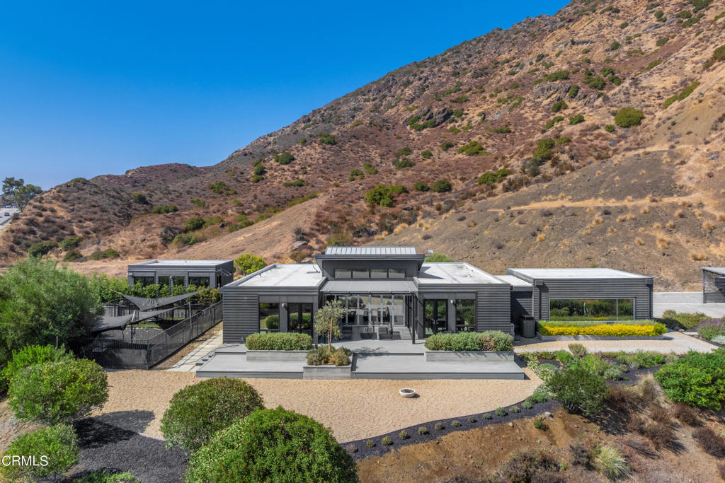 3649 Kanan Road, Agoura Hills, CA 91301