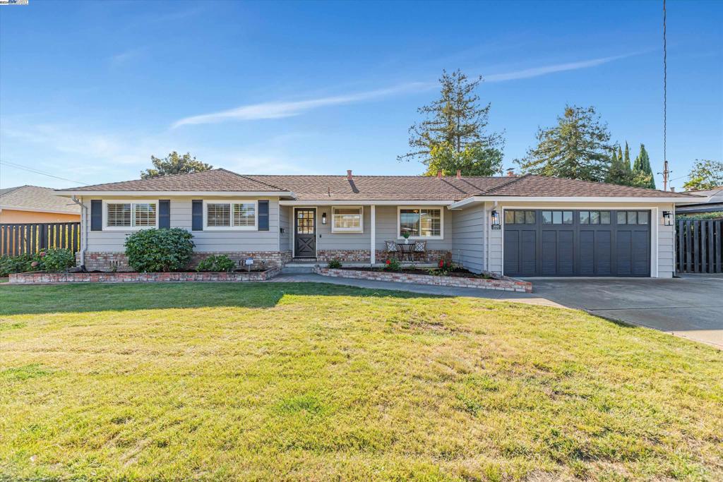 38069 Ballard Dr, Fremont, CA 94536