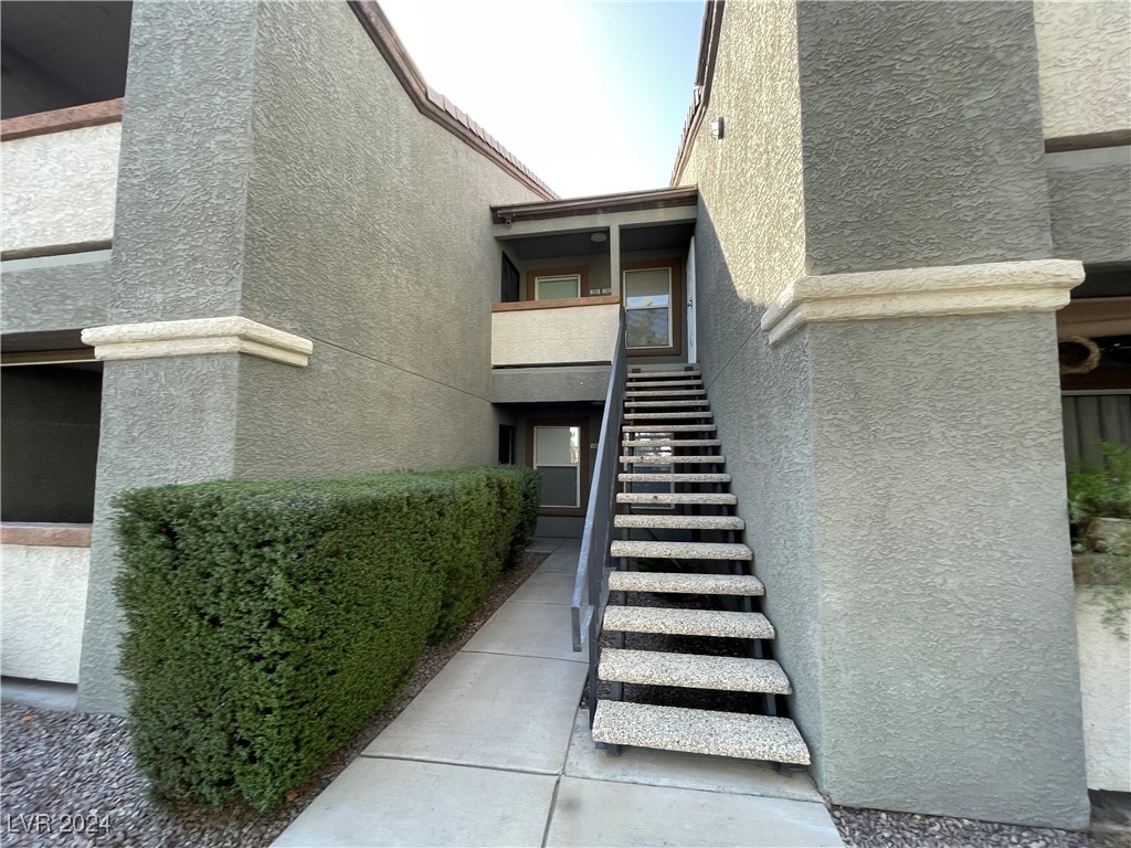 555 E Silverado Ranch Boulevard, #1161 | Similar Property Thumbnail 4