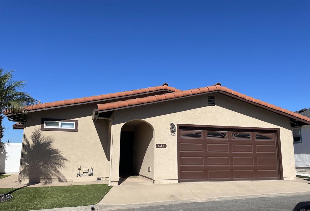 624 Via Santa Paulo, Vista, CA 92081