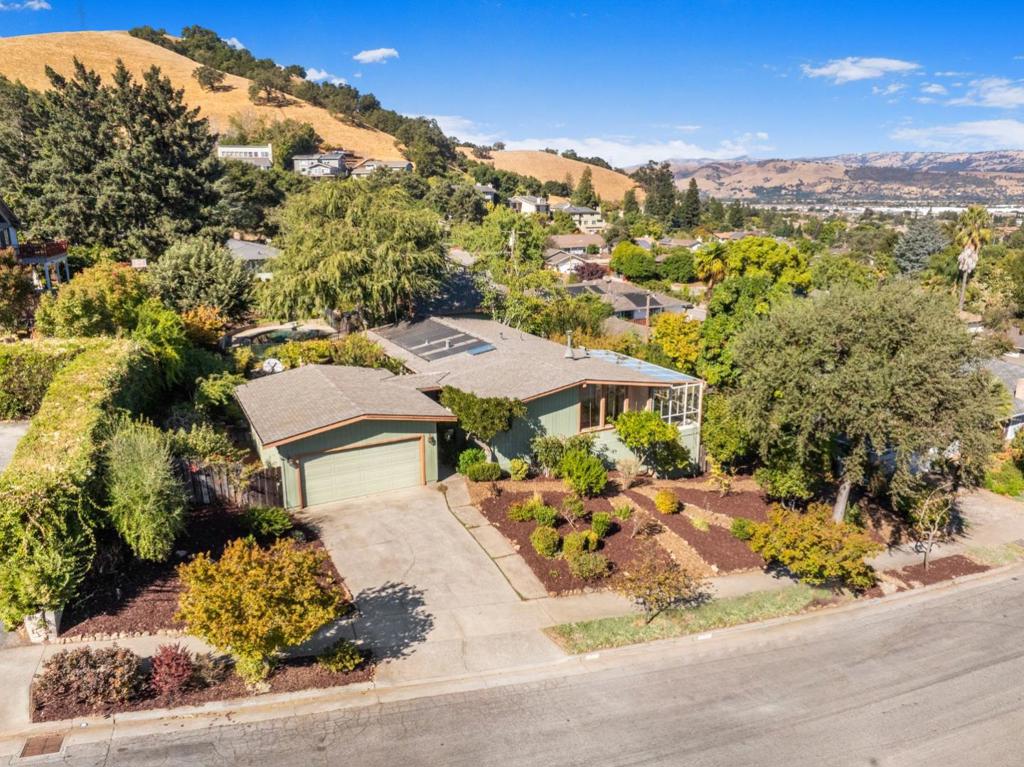 875 Claremont Drive, Morgan Hill, CA 95037