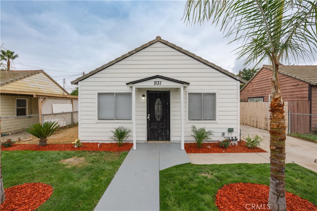 931 Virginia Avenue, Colton, CA 92324