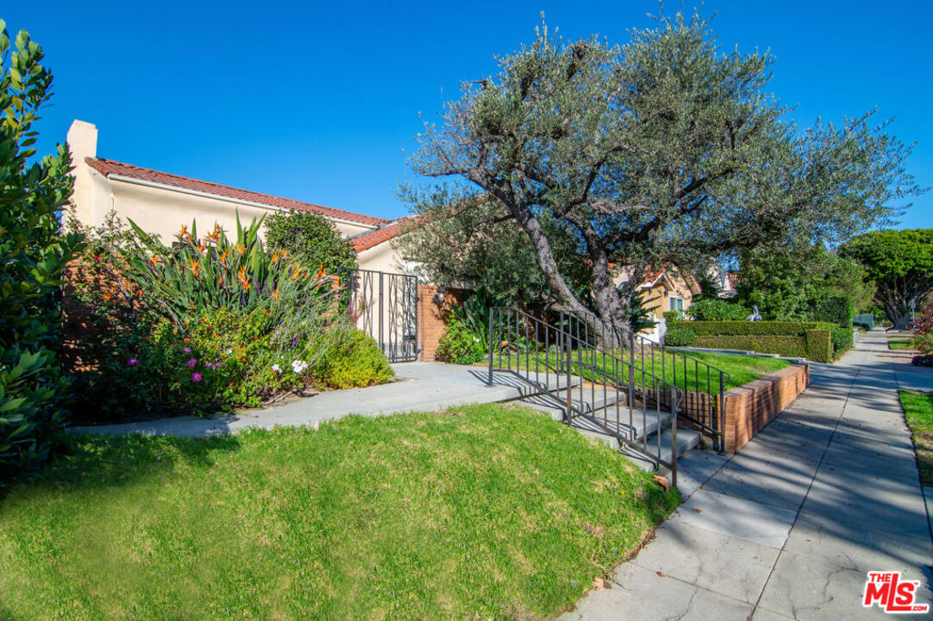 423 S Citrus Avenue, Los Angeles, CA 90036