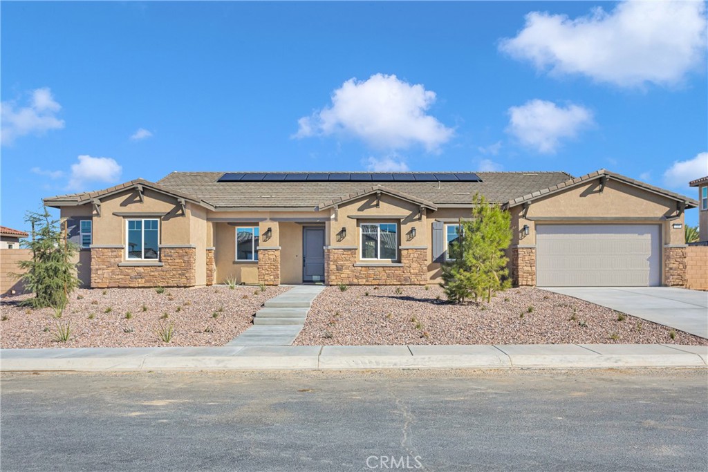 12961 Davona Dale Road, Apple Valley, CA 92308