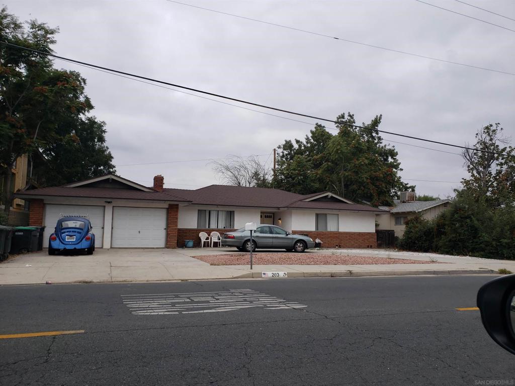 203 N Girard Street, Hemet, CA 92544