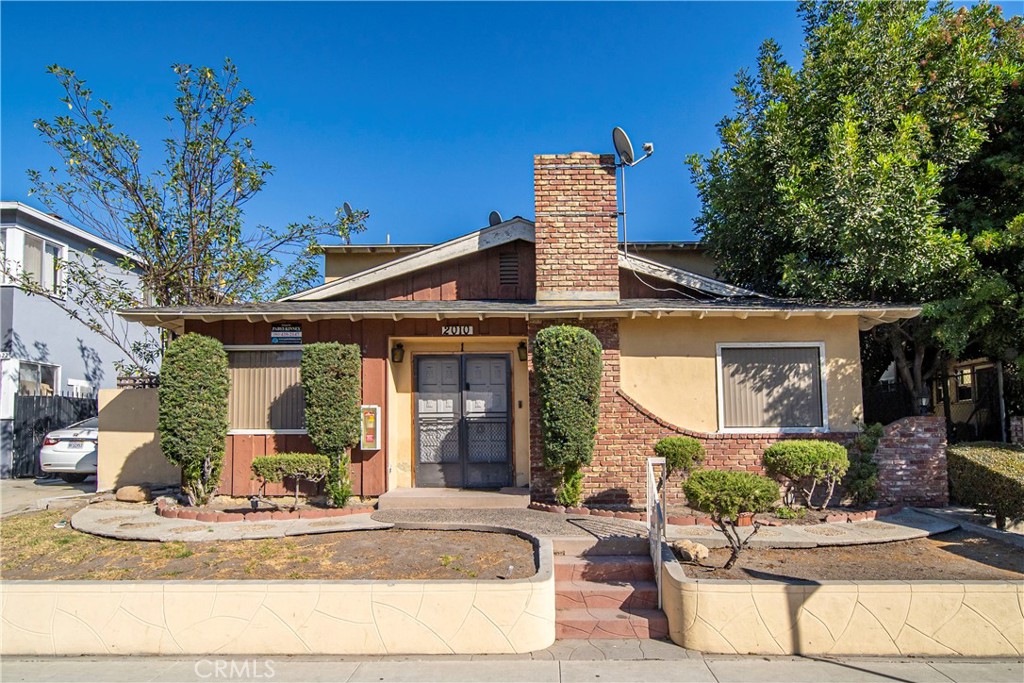 2010 Magnolia Avenue, Long Beach, CA 90806