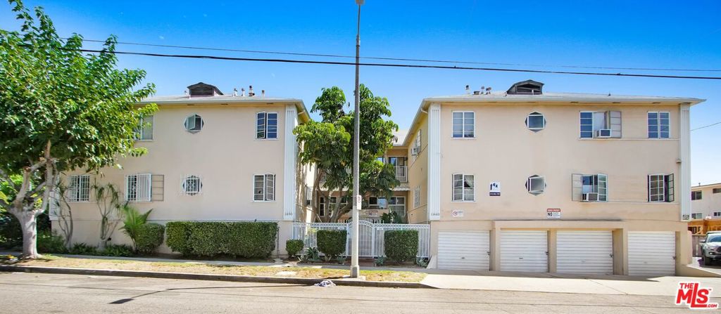 1860 N Alexandria Avenue | Similar Property Thumbnail