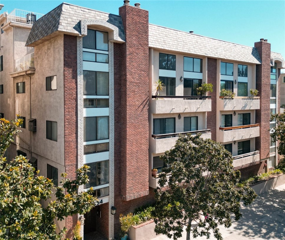 1854 S Beverly Glen Boulevard, #204, Westwood - Century City, CA 90025