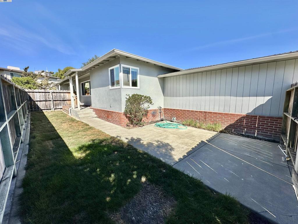 2622 Renton Way, Castro Valley, CA 94546