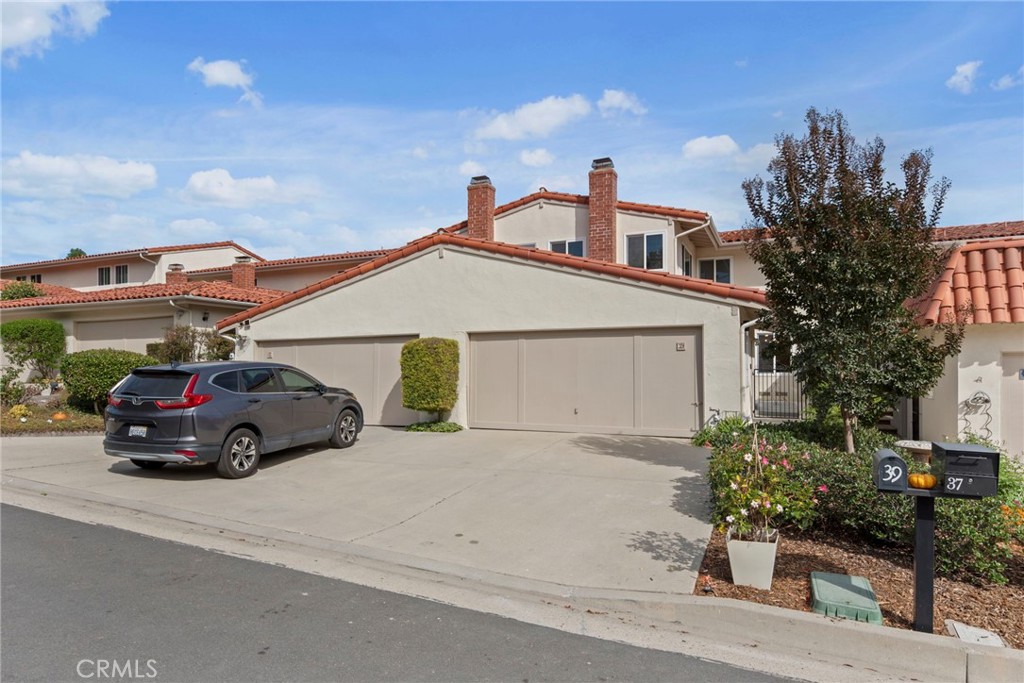 39 Vía Granada, Rolling Hills Estates, CA 90274