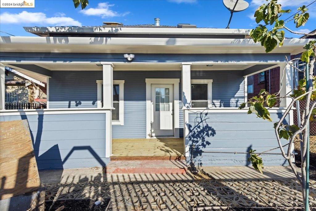 1253 96Th Ave, Oakland, CA 94603