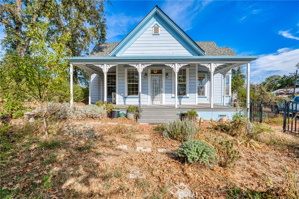 610 Clearlake Avenue, Lakeport, CA 95453