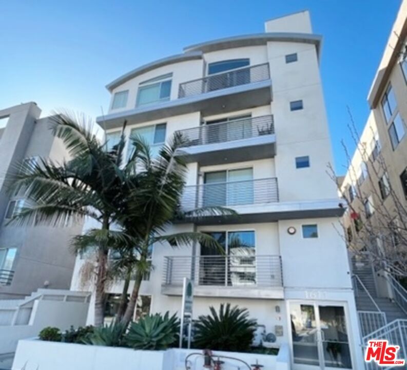 1611 S Beverly Glen , #4A, Culver City, CA 90024