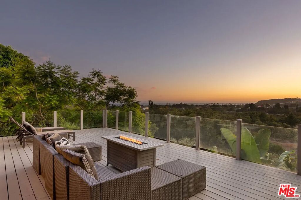 3625 Serra Road, Malibu, CA 90265