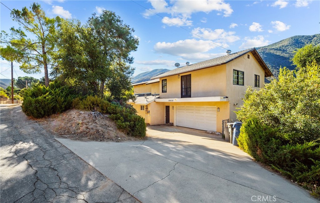 15628 Calle El Capitan, Green Valley, CA 91390