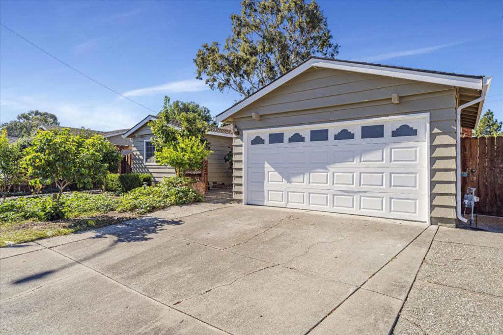 42651 Ravensbourne Park Street, Fremont, CA 94538