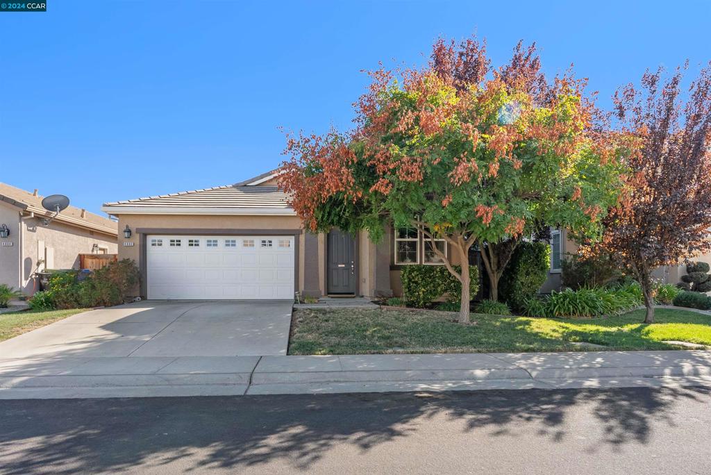 4860 Ammolite Way, Elk Grove, CA 95757