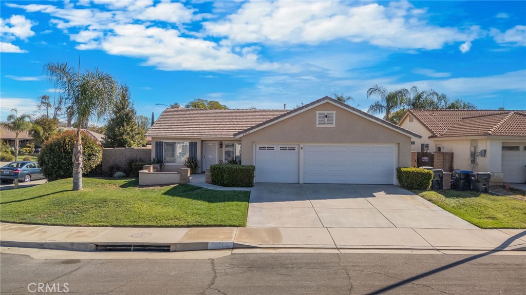 29810 Pacific Channel Way, Menifee, CA 92586