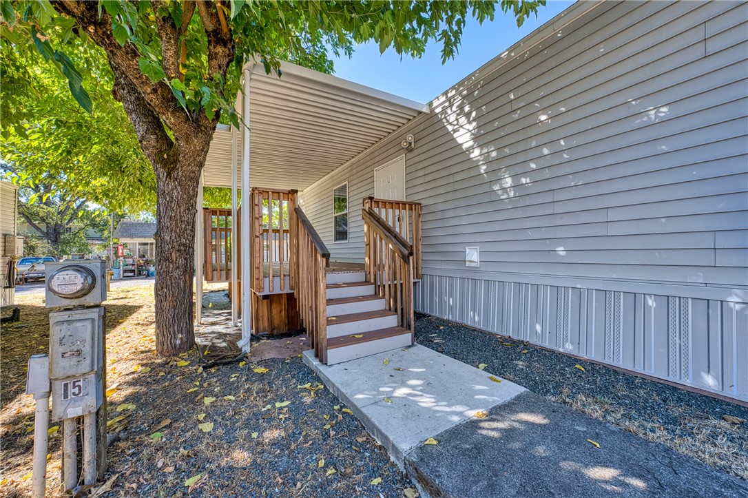 3555 Lakeshore Boulevard, #14, Lakeport, CA 95453