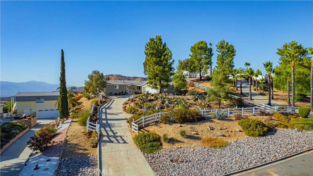 34097 Harrow Hill Road, Wildomar, CA 92595