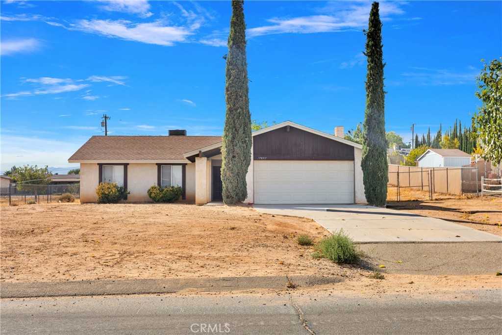 17897 Sequoia Street, Hesperia, CA 92345