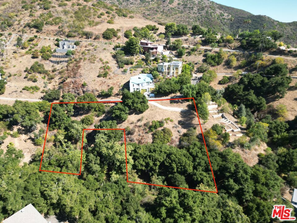 4111 Maguire Drive, Malibu, CA 90265