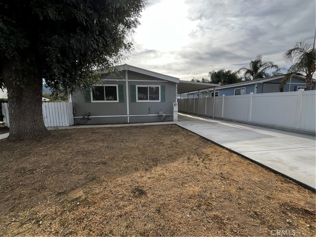 21301 Illinois Street, Wildomar, CA 92595