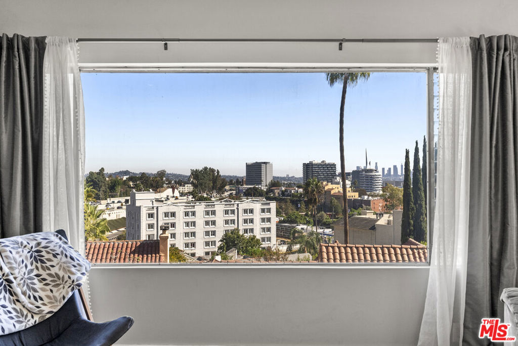 2014 Whitley Avenue, #3, Los Angeles, CA 90069