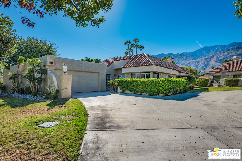 999 Arlene Drive, #B, Palm Springs, CA 92264