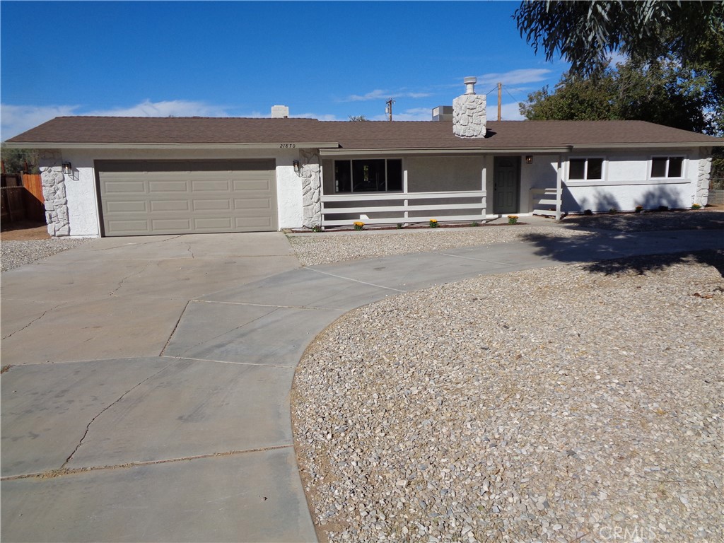 21870 Biloxi Road, Apple Valley, CA 92307