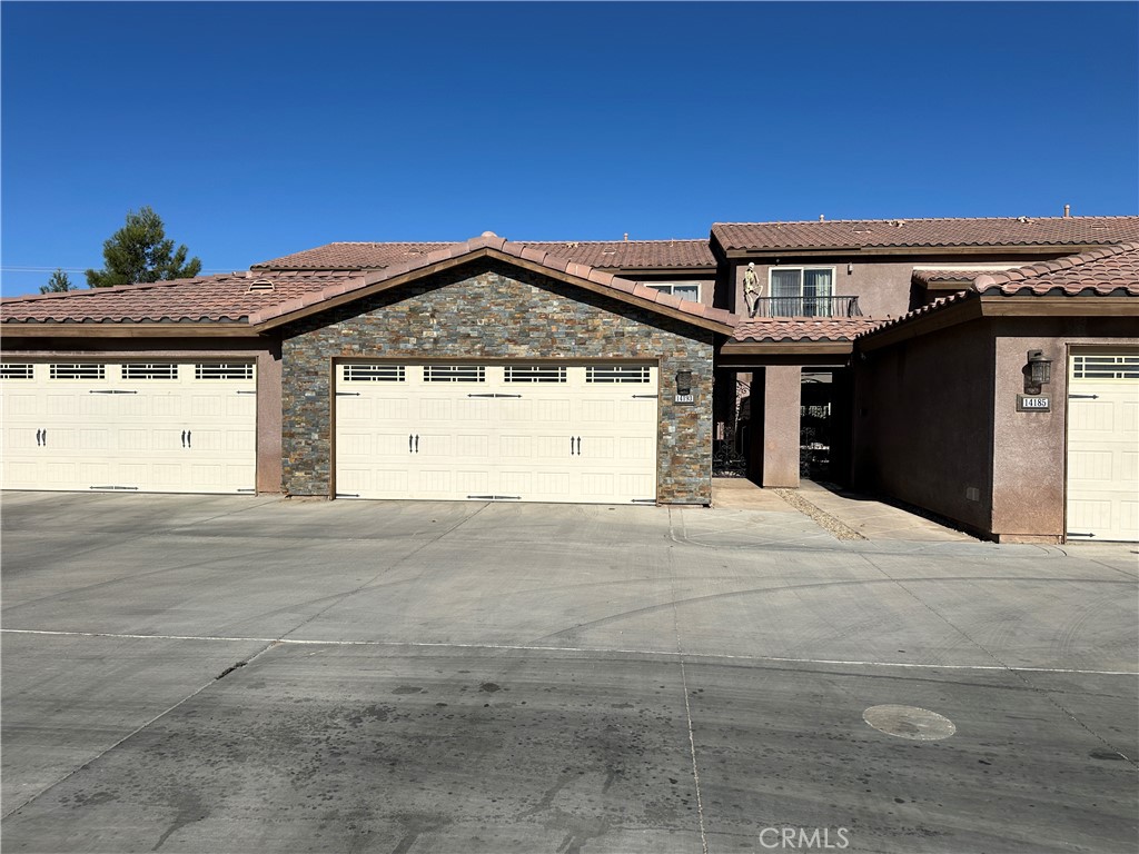 14193 Jicarilla Road, #302, Apple Valley, CA 92307