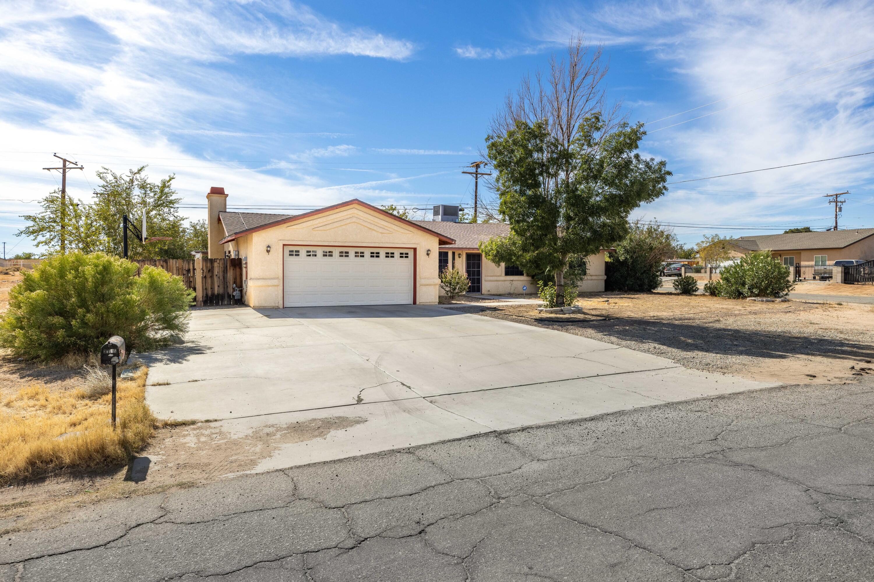 8836 Ironwood Avenue, California City, CA 93505