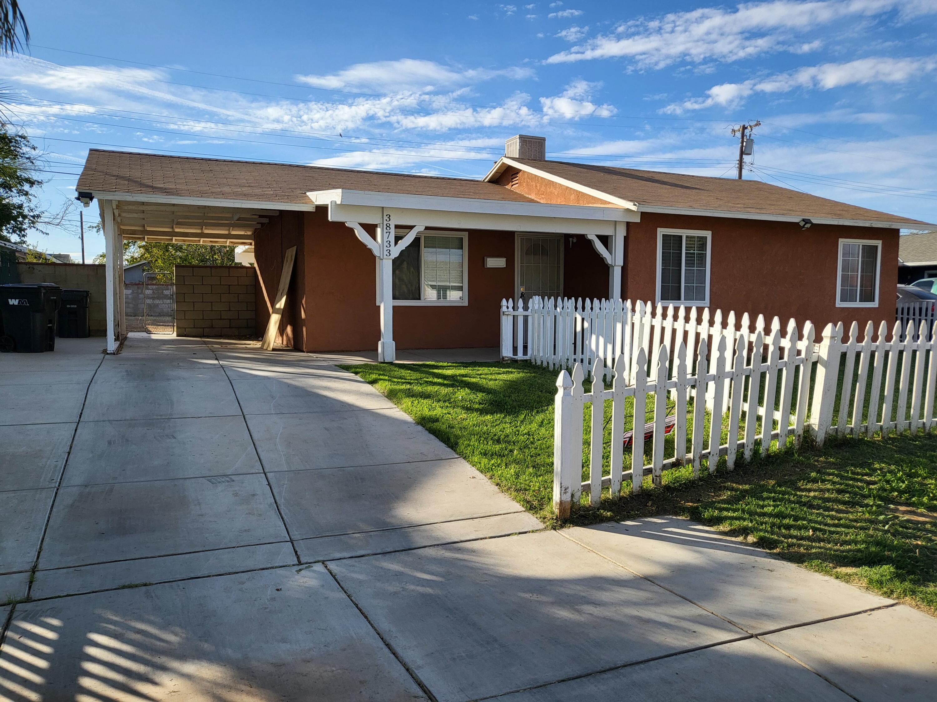 38733 E 31St Street, Palmdale, CA 93550