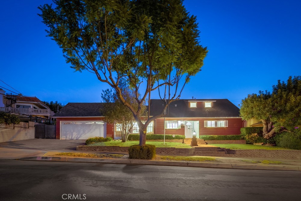 1606 W Santa Cruz Street, San Pedro, CA 90732