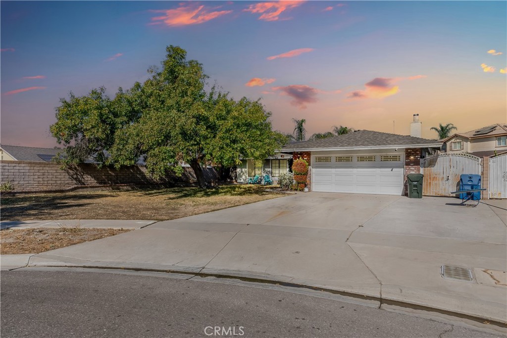 15600 Jackson Drive, Fontana, CA 92336