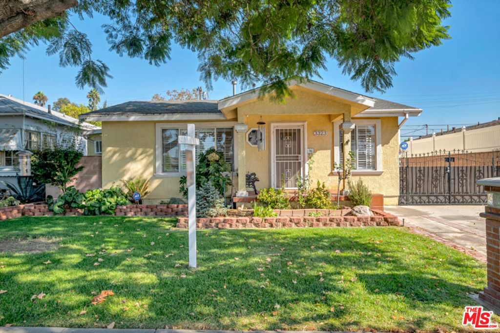 3323 Larga Avenue | Similar Property Thumbnail 6