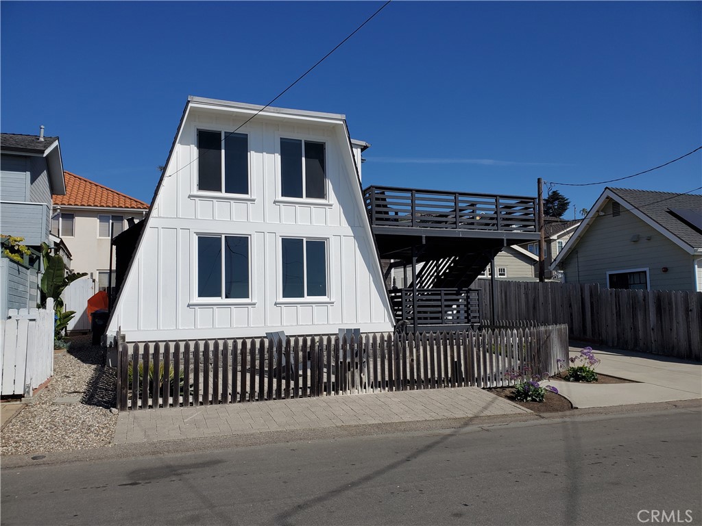 7 Saint Mary Avenue, Cayucos, CA 93430