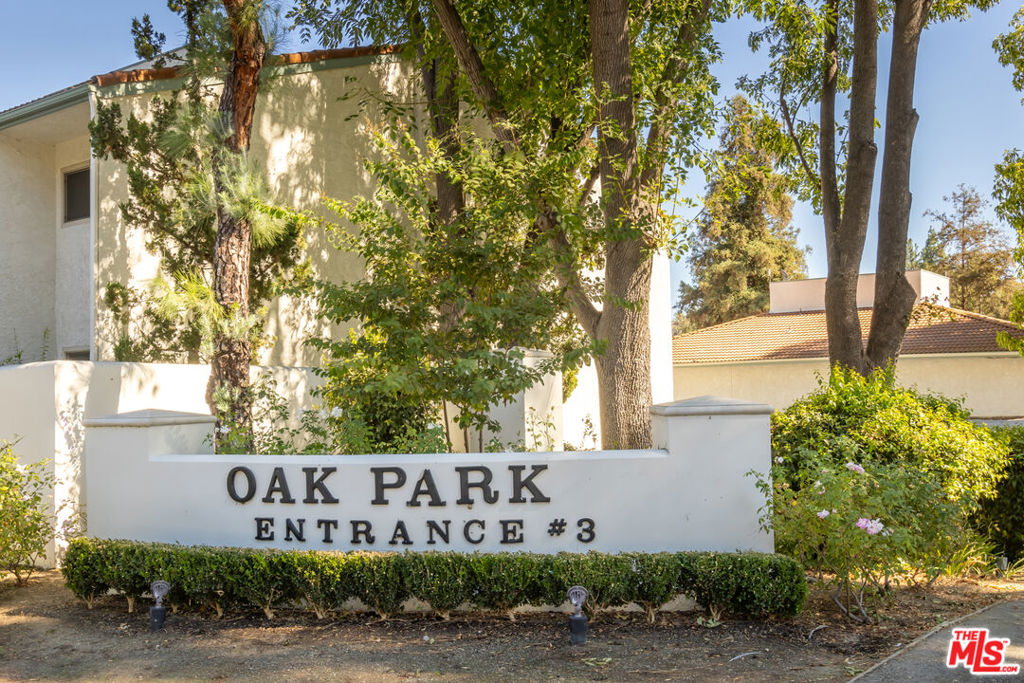 4622 Park Granada , #80, Calabasas, CA 91302