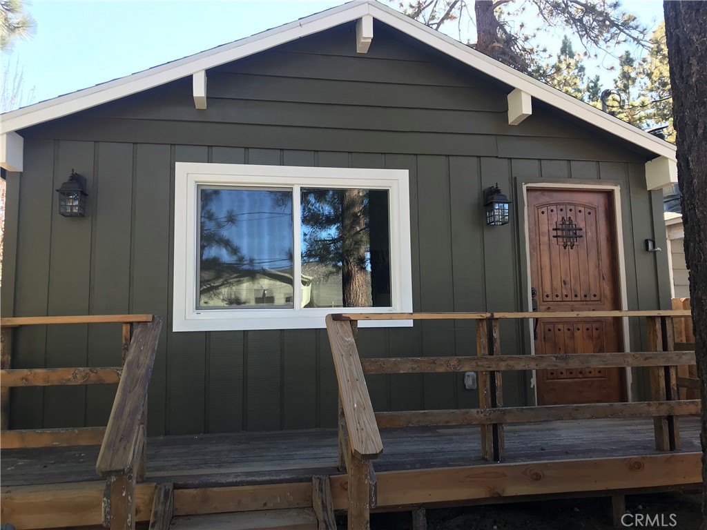 424 W Country Club Boulevard, Big Bear City, CA 92314