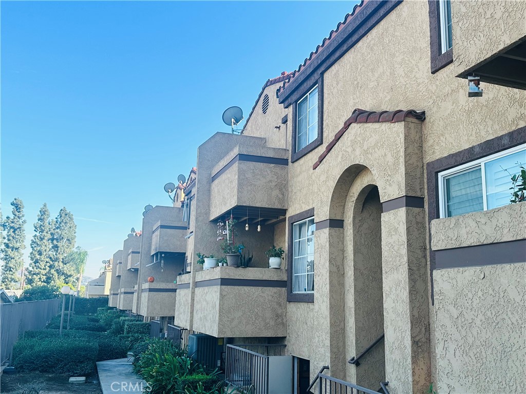 8615 Beverly Boulevard, #5, Pico Rivera, CA 90660