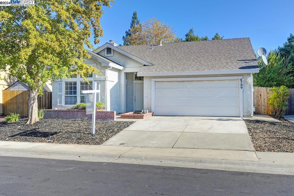 6709 Storia Way, Elk Grove, CA 95758